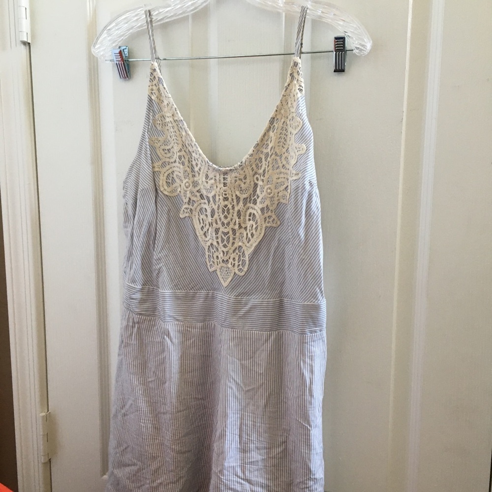 FINAL MARKDOWN Junior xhilaration romper large